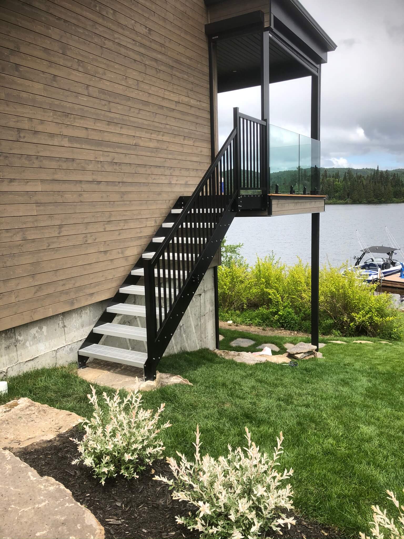 aluminium staircase and railing 01